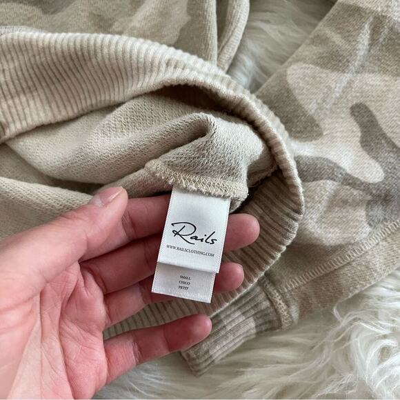 Rails Theo Oatmeal Camo Pullover Crewneck Sweatshirt S - Picture 7 of 8